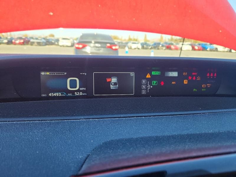 2018 TOYOTA PRIUS TWO 9