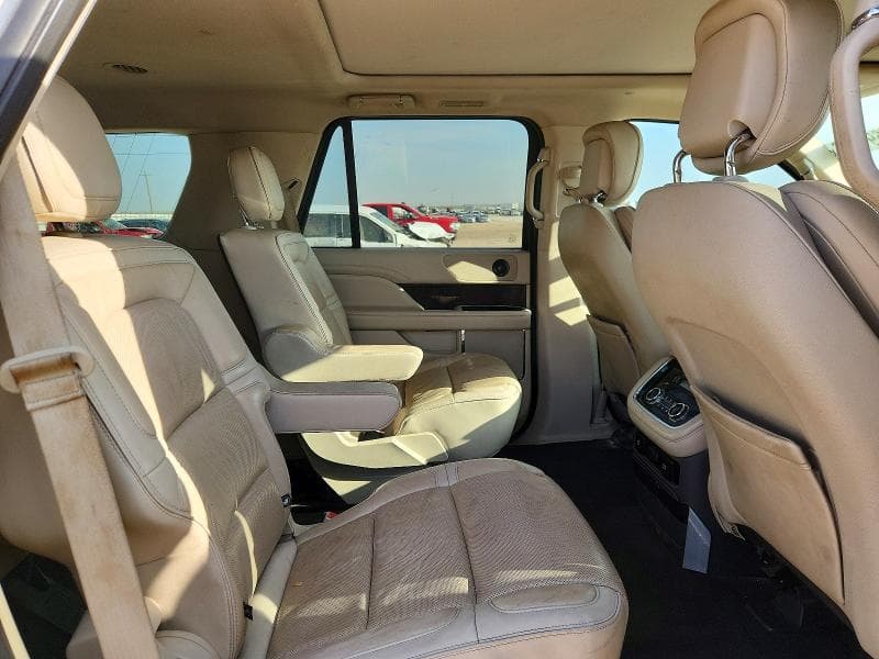 2018 LINCOLN NAVIGATOR SELECT 11