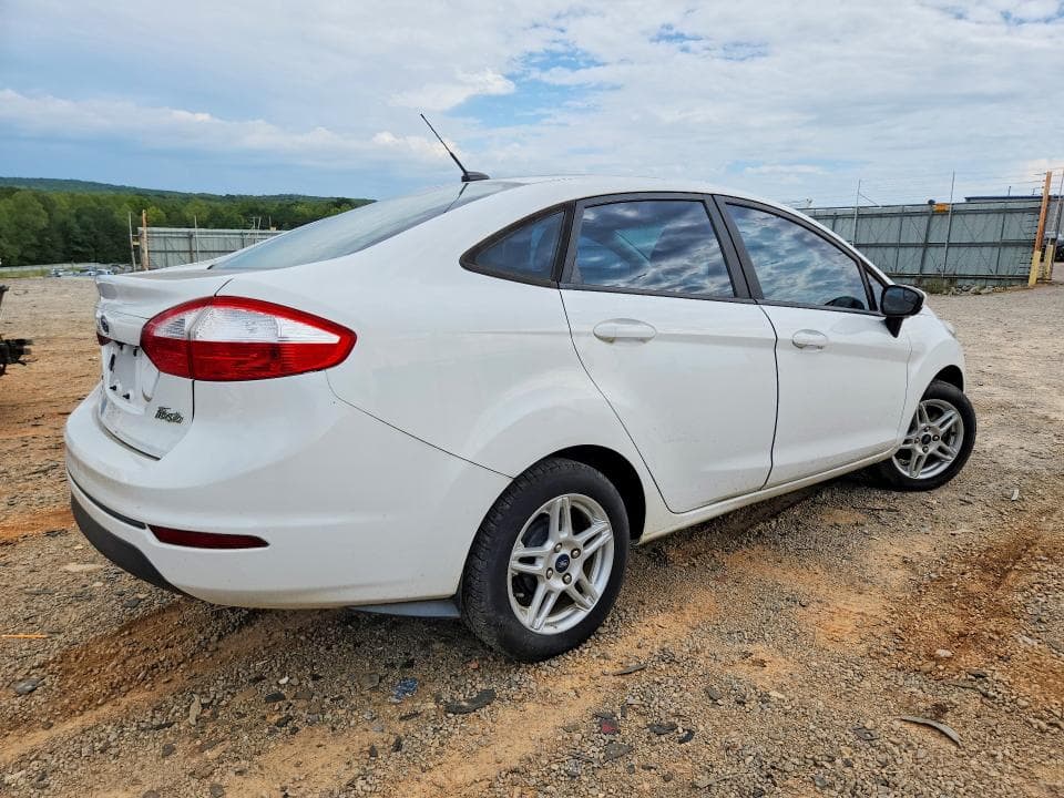 2019 FORD FIESTA SE 3