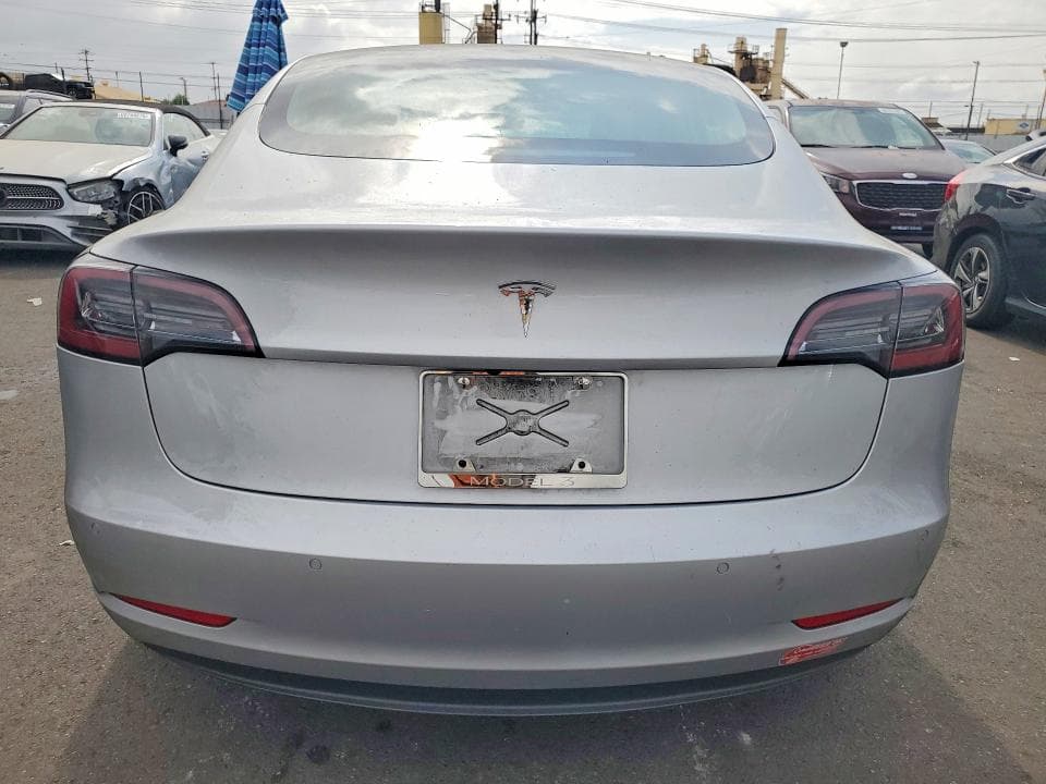 2017 TESLA MODEL 3 6
