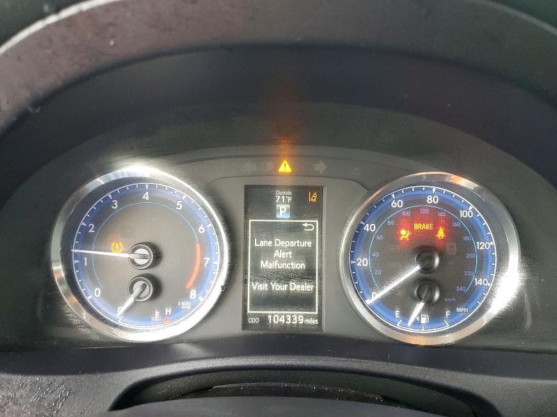 2019 TOYOTA COROLLA SE 9