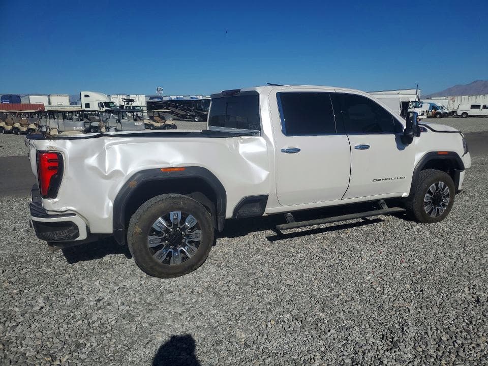 2024 GMC SIERRA K2500 DENALI 3