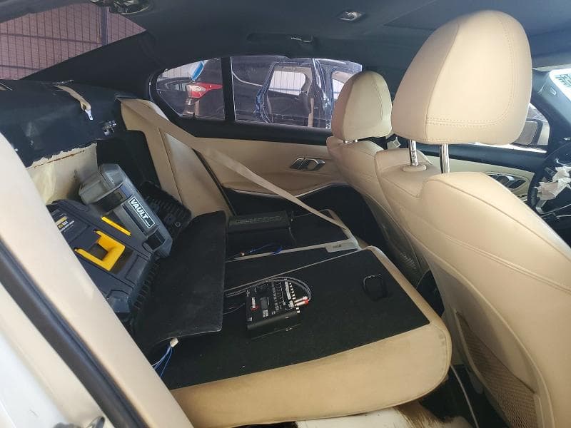 2019 BMW 330XI 10