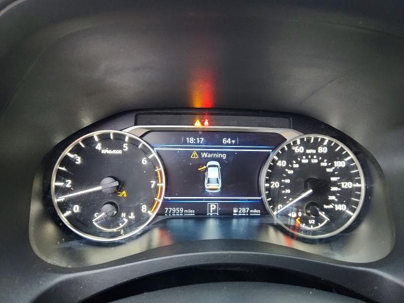 2023 NISSAN ALTIMA SR 9