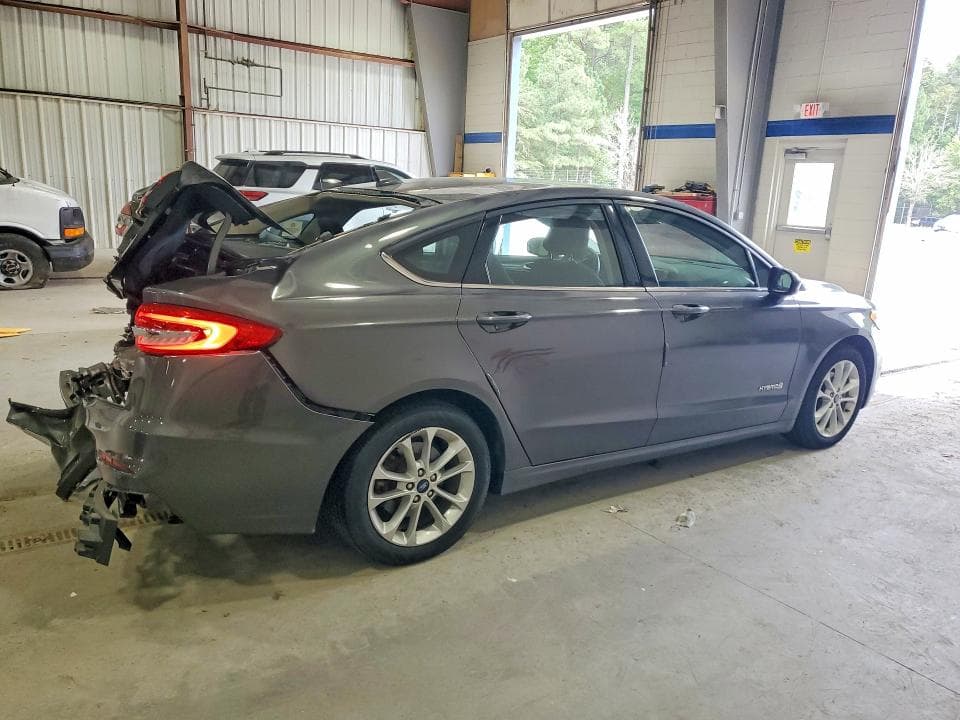 2019 FORD FUSION SE 3