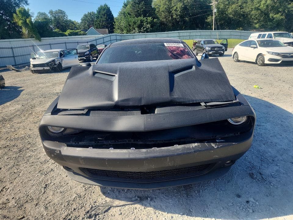 2019 DODGE CHALLENGER SXT 5