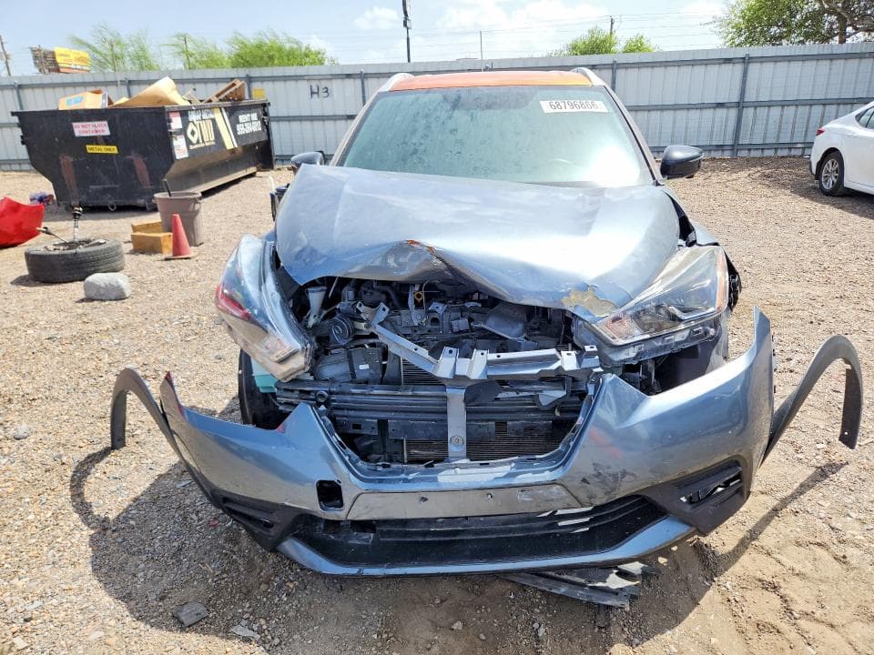 2019 NISSAN KICKS SR 5
