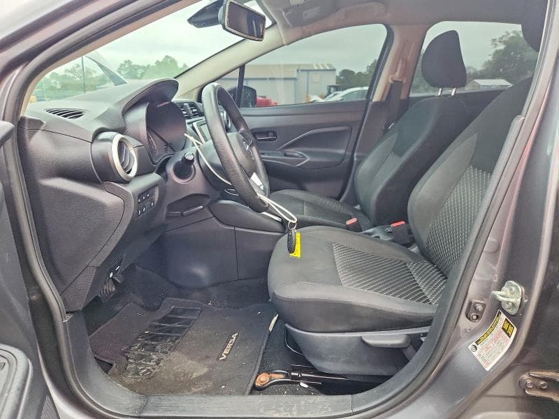 2020 NISSAN VERSA S 7