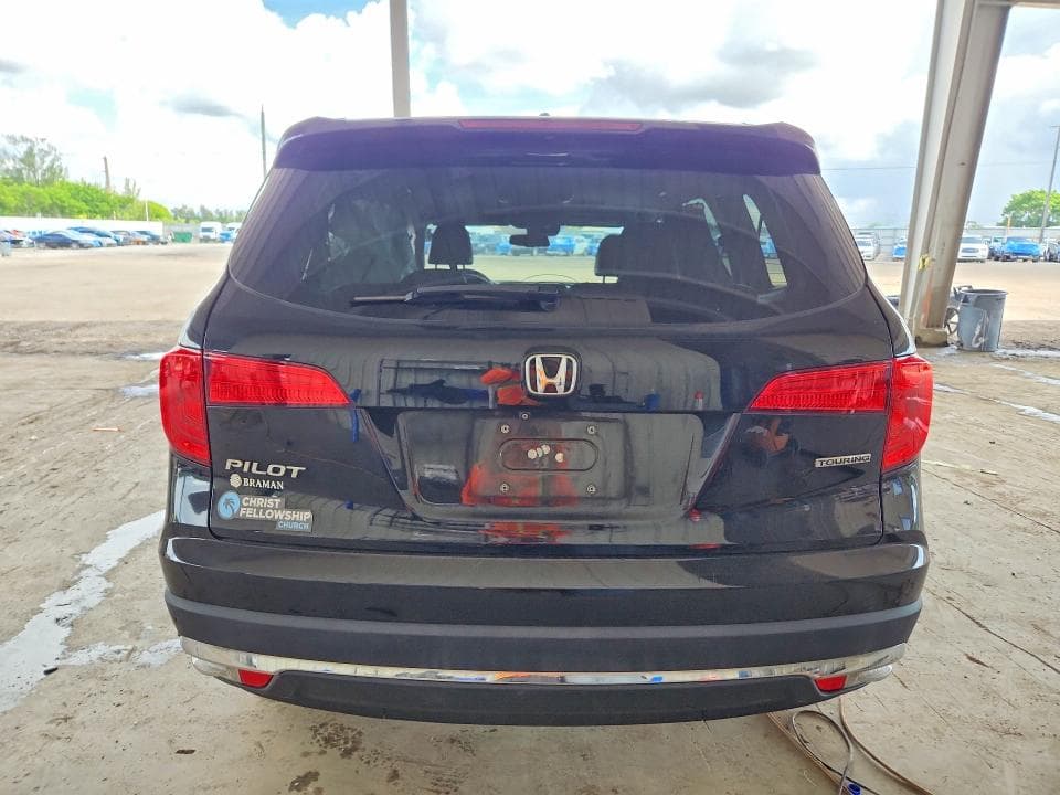 2017 HONDA PILOT TOURING 6