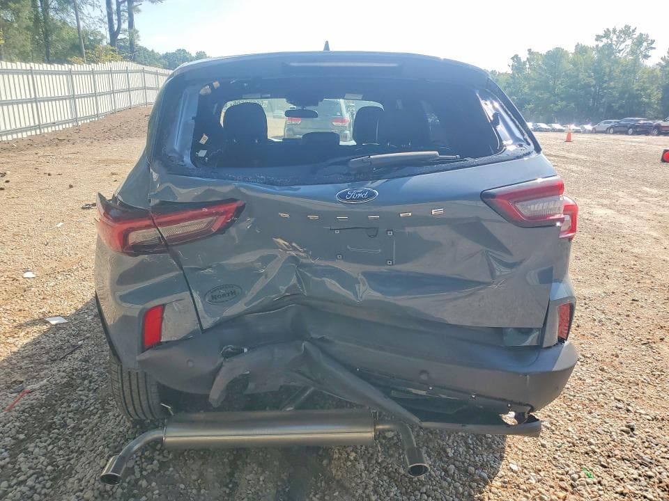 2026 FORD ESCAPE ST LINE 6