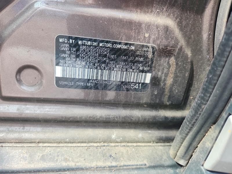 2019 MITSUBISHI OUTLANDER ES 12