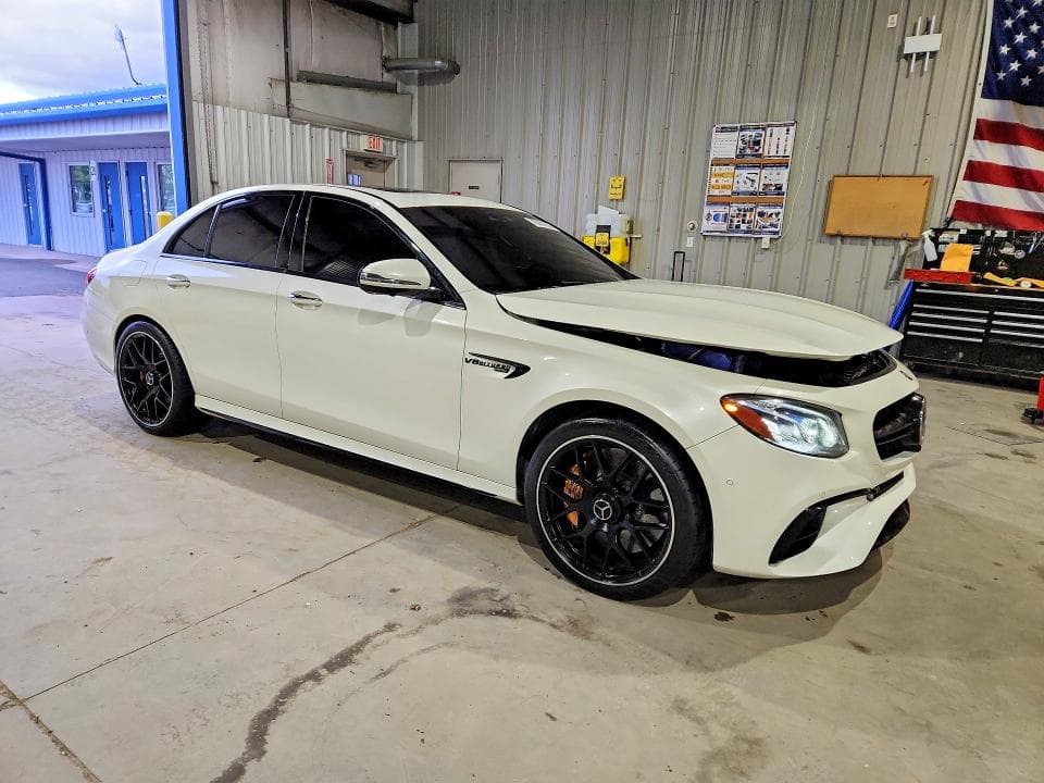 2018 MERCEDES-BENZ E 63 AMG-S 4