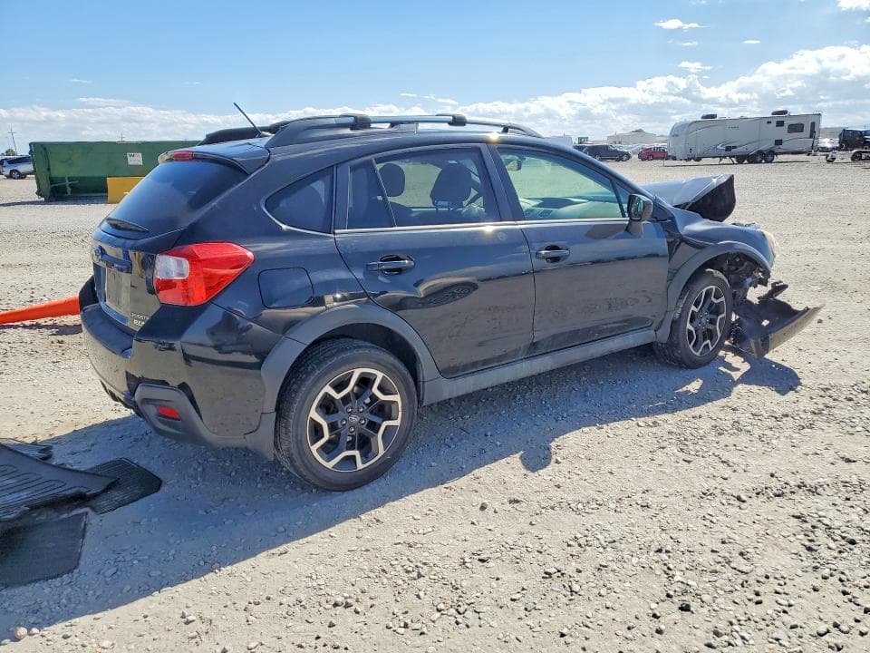 2017 SUBARU CROSSTREK 3