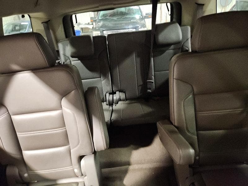 2017 GMC YUKON DENALI 10