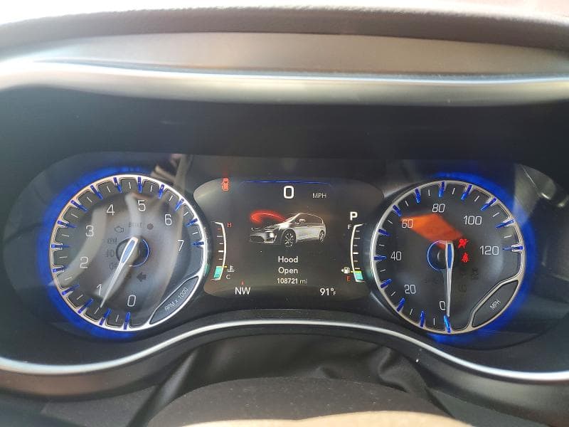 2017 CHRYSLER PACIFICA TOURING L PLUS 9