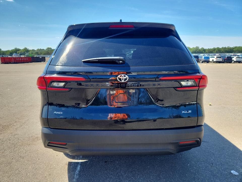 2025 TOYOTA GRAND HIGHLANDER XLE 6