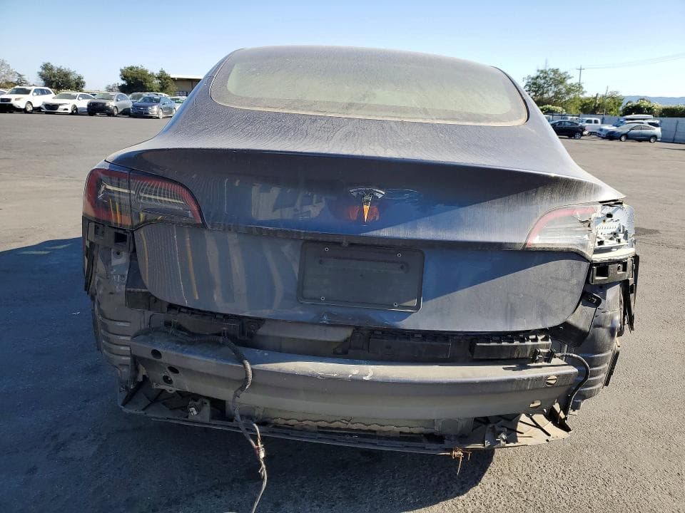 2023 TESLA MODEL 3 6