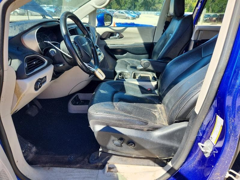 2020 CHRYSLER PACIFICA TOURING L 7