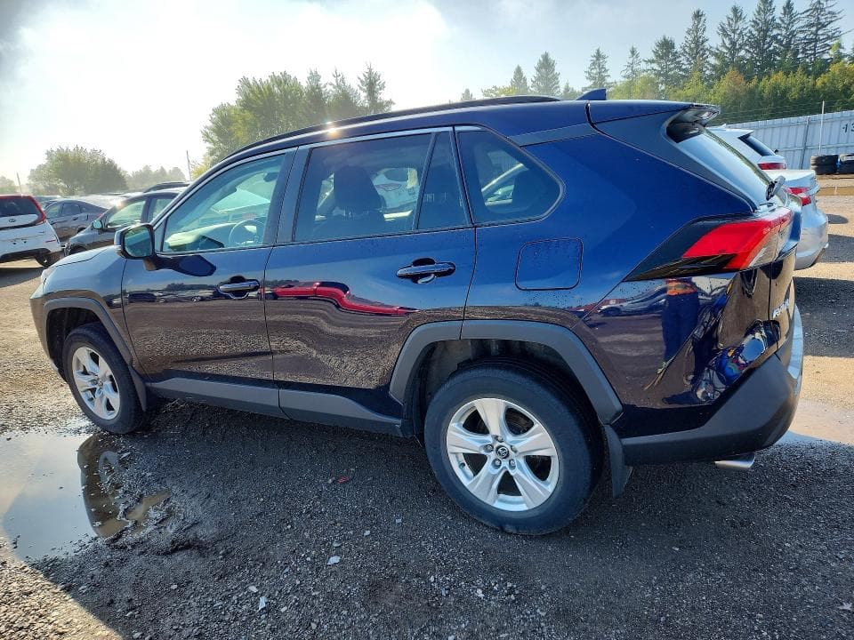 2019 TOYOTA RAV4 XLE 2