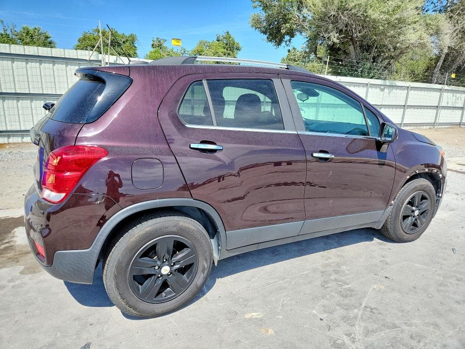 2020 CHEVROLET TRAX 1LT 3