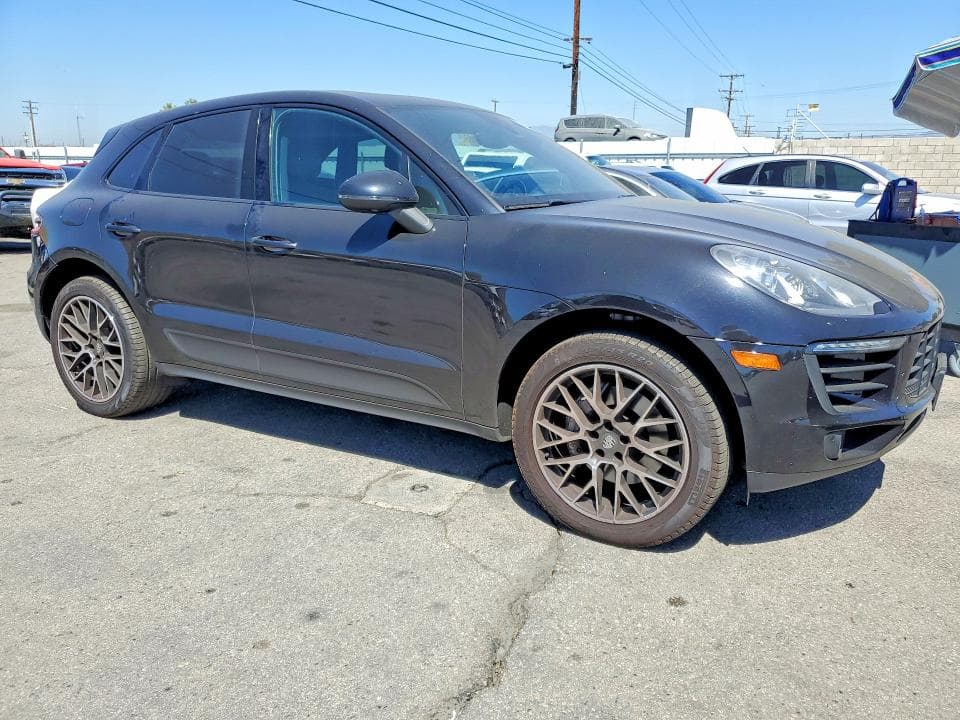 2017 PORSCHE MACAN S 4