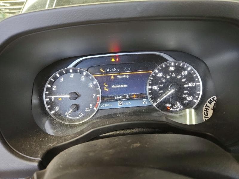 2025 NISSAN FRONTIER S 9
