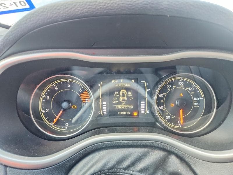 2018 JEEP CHEROKEE LATITUDE PLUS 9