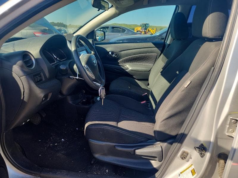 2019 NISSAN VERSA SV 7