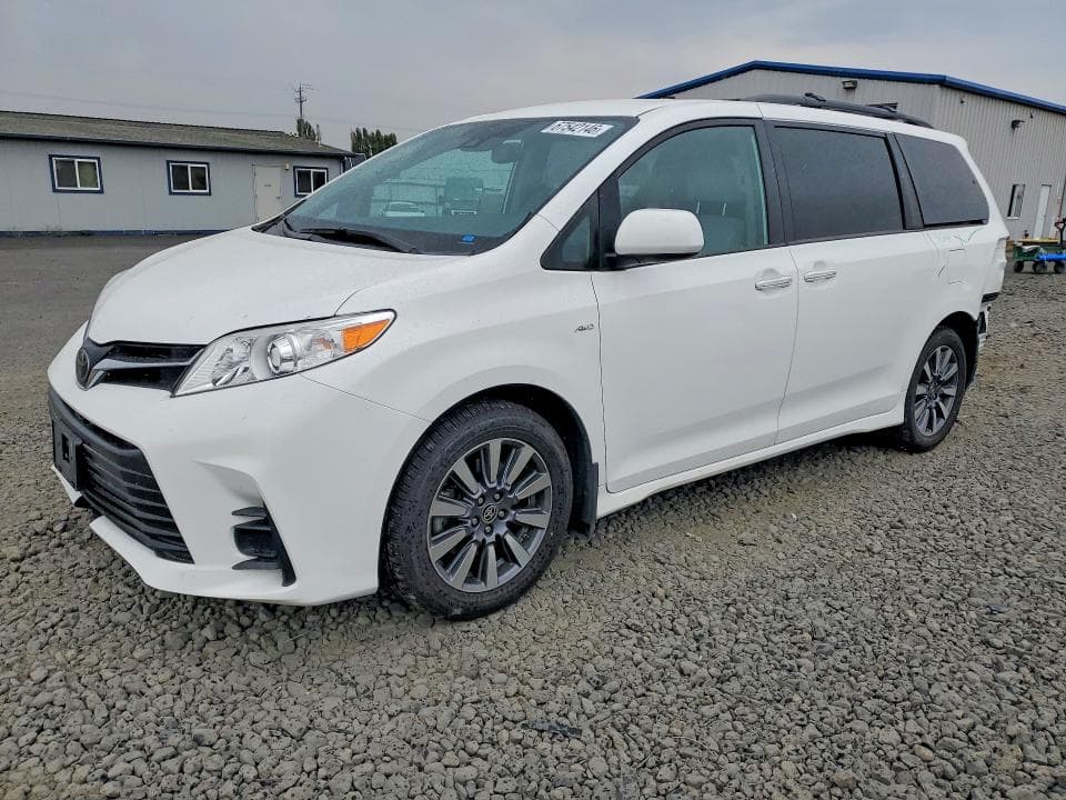 2020 TOYOTA SIENNA LE - 1