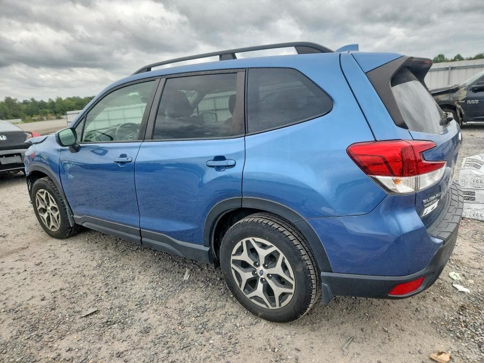 2019 SUBARU FORESTER PREMIUM 2