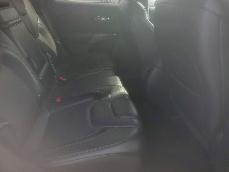 2019 JEEP CHEROKEE LIMITED 10