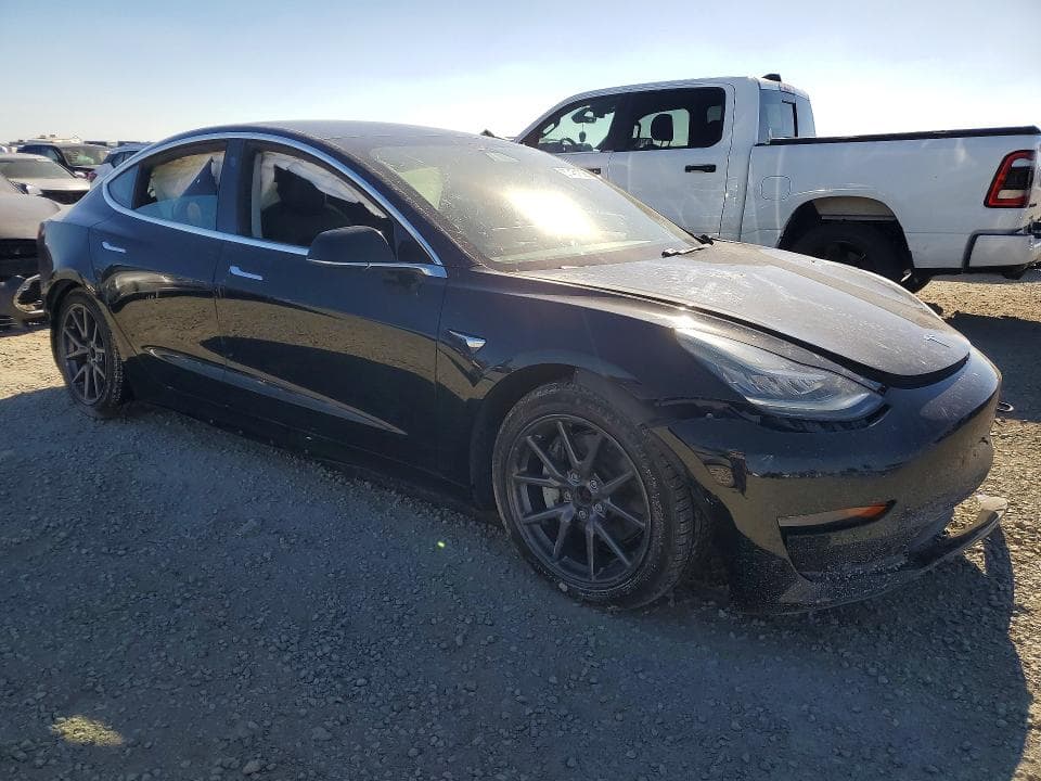 2020 TESLA MODEL 3 4