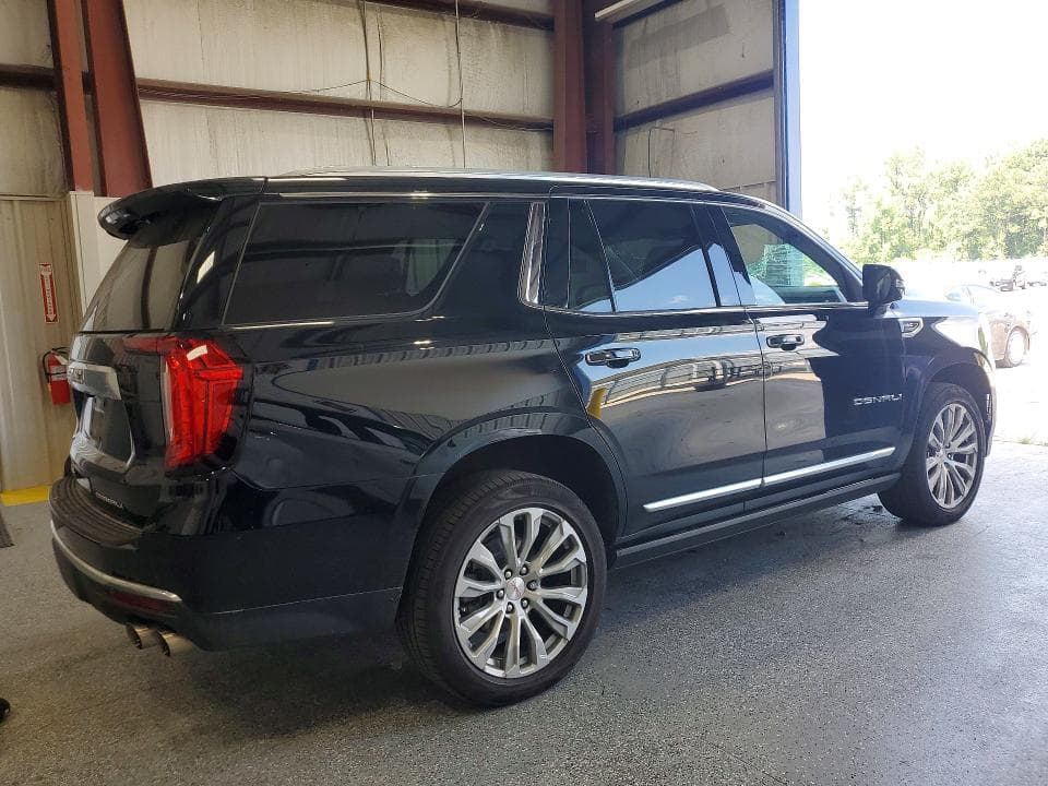 2022 GMC YUKON DENALI 3
