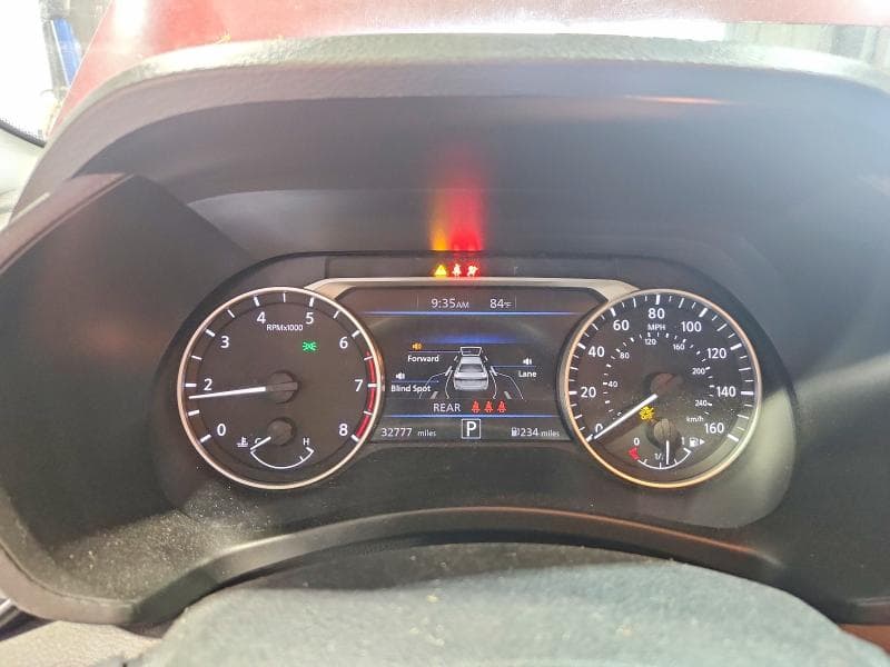 2024 NISSAN SENTRA SR 9