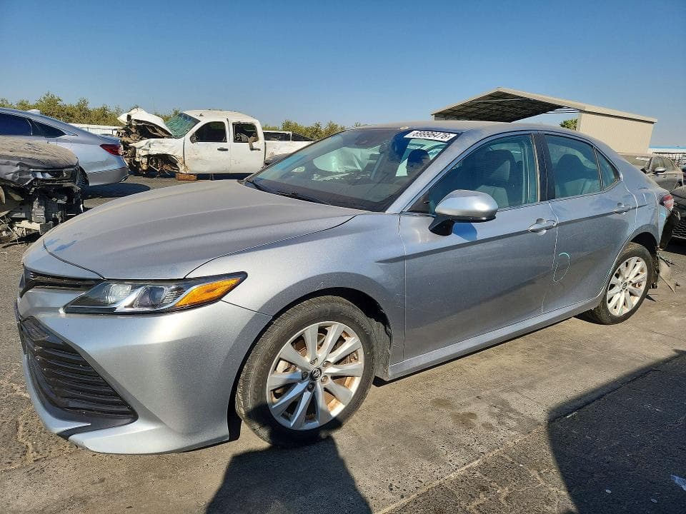 2019 TOYOTA CAMRY LE - 1