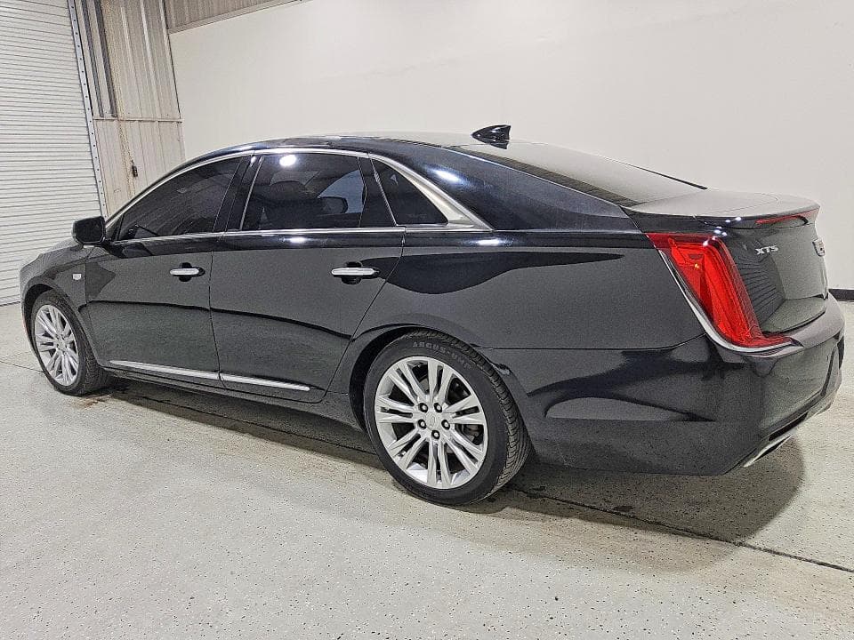 2018 CADILLAC XTS LUXURY 2