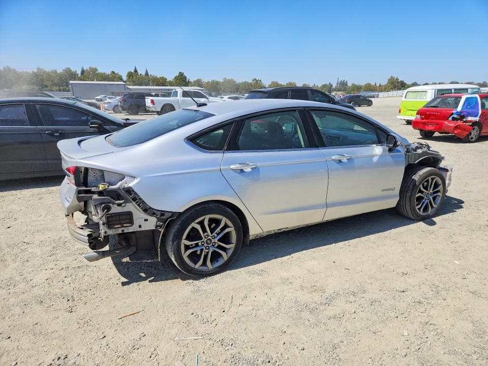 2017 FORD FUSION SE HYBRID 3
