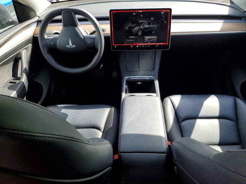 2023 TESLA MODEL Y 8