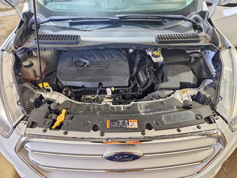 2017 FORD ESCAPE SE 12
