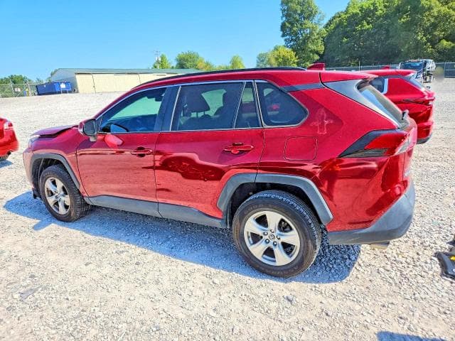 2019 TOYOTA RAV4 XLE 2