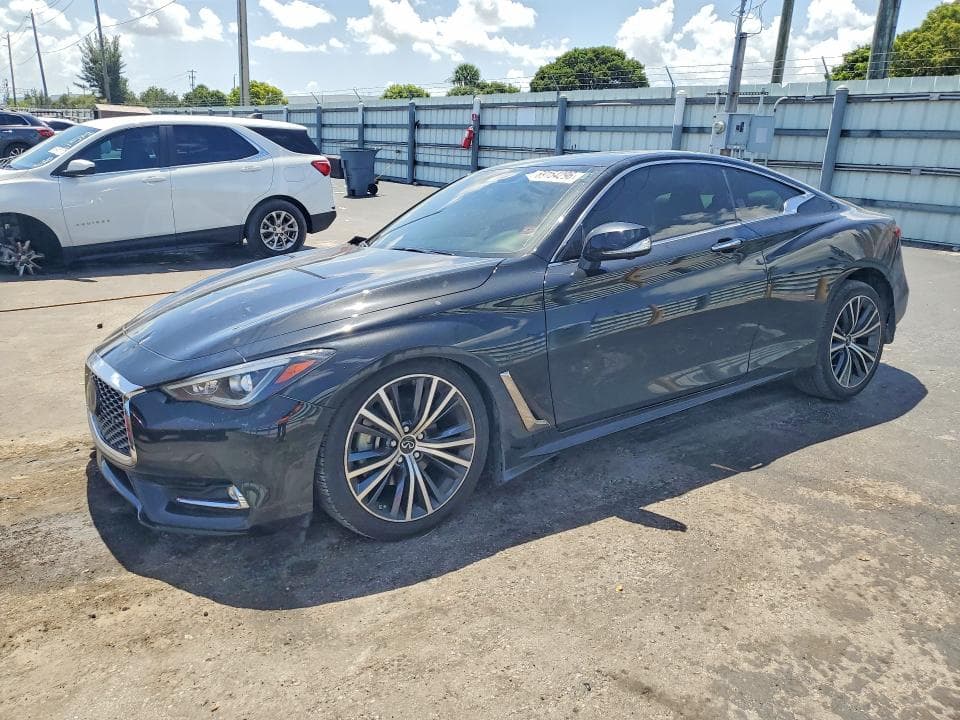 2021 INFINITI Q60 LUXE