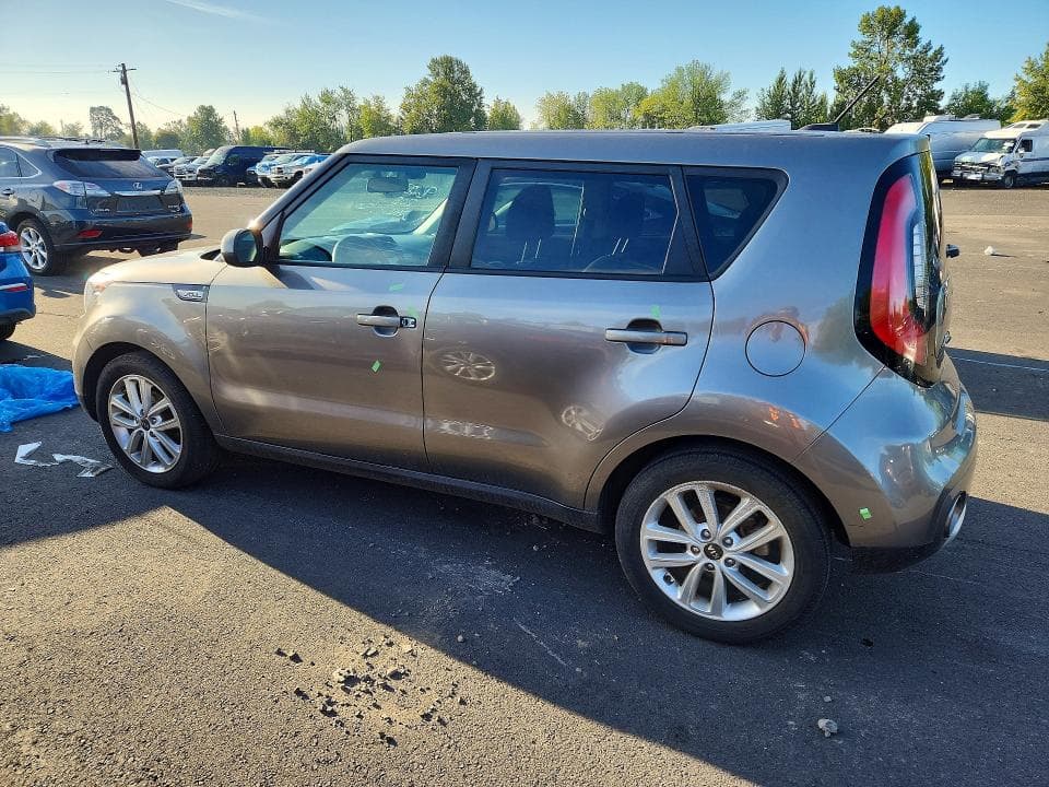2018 KIA SOUL + 2