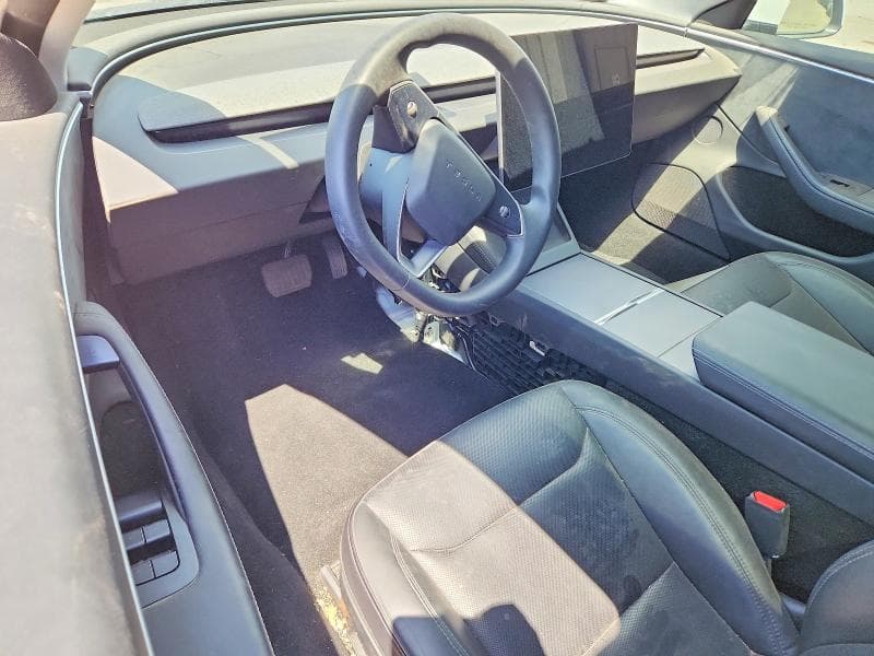 2024 TESLA MODEL 3 8