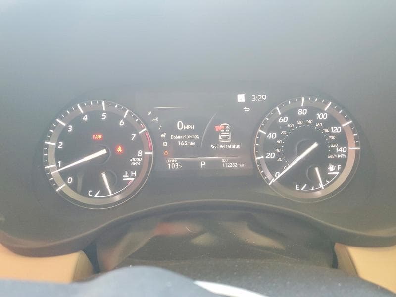 2020 TOYOTA HIGHLANDER XLE 9