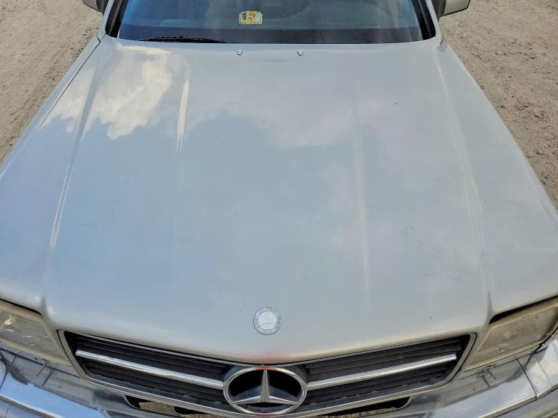 1986 MERCEDES-BENZ 560 SEC 11