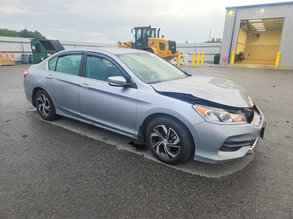 2017 HONDA ACCORD LX 4