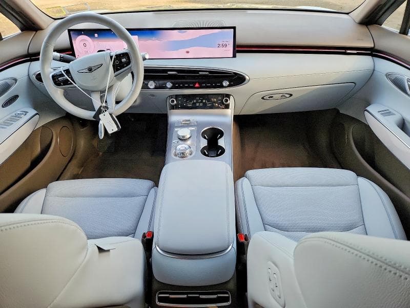 2026 GENESIS GV70 ADVANCED 8