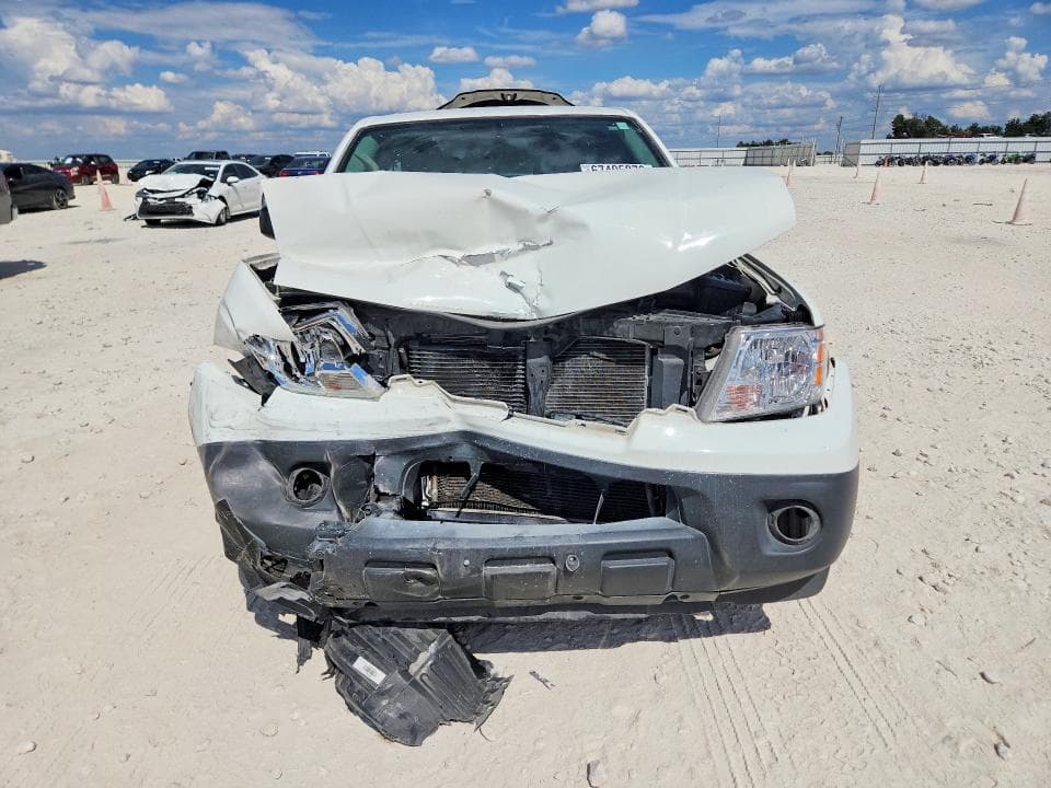 2019 NISSAN FRONTIER S 5