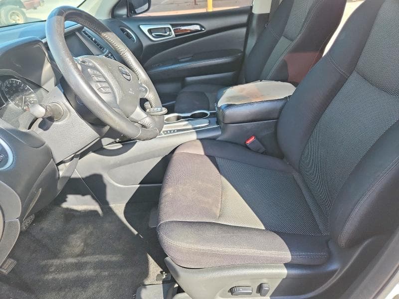 2019 NISSAN PATHFINDER SV 7