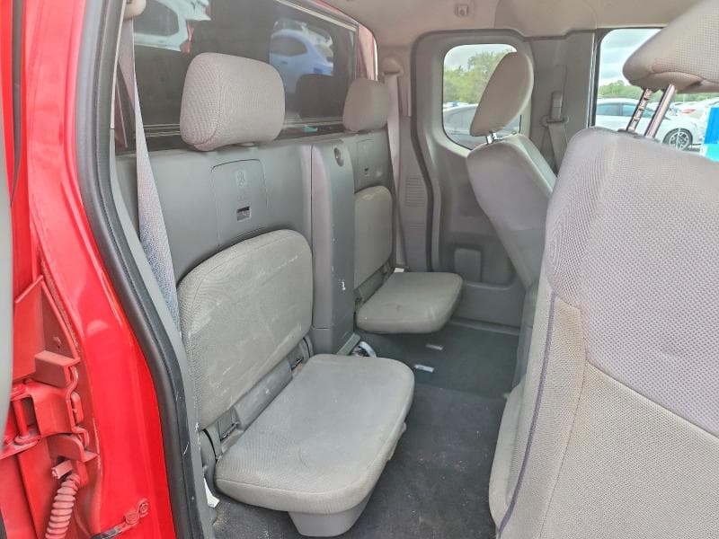 2019 NISSAN FRONTIER S 10